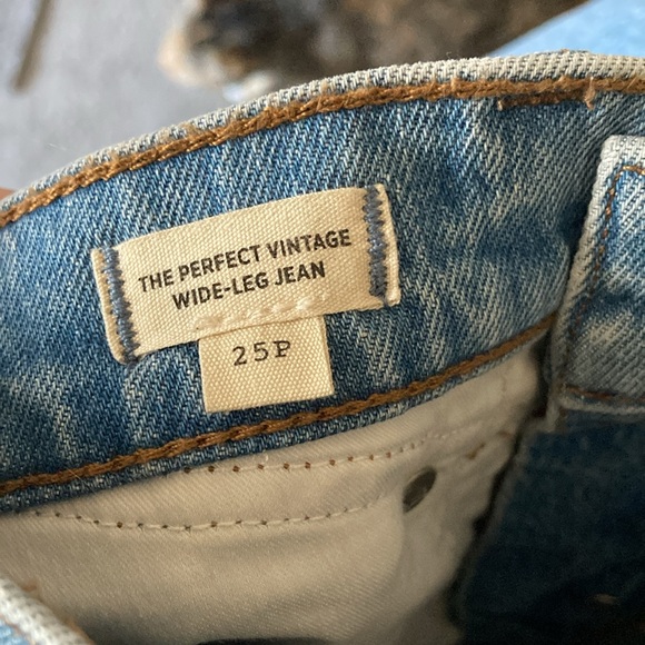 Madewell The Perfect Vintage Wide Leg Jean in Harding Wash - Picture 7 of 14